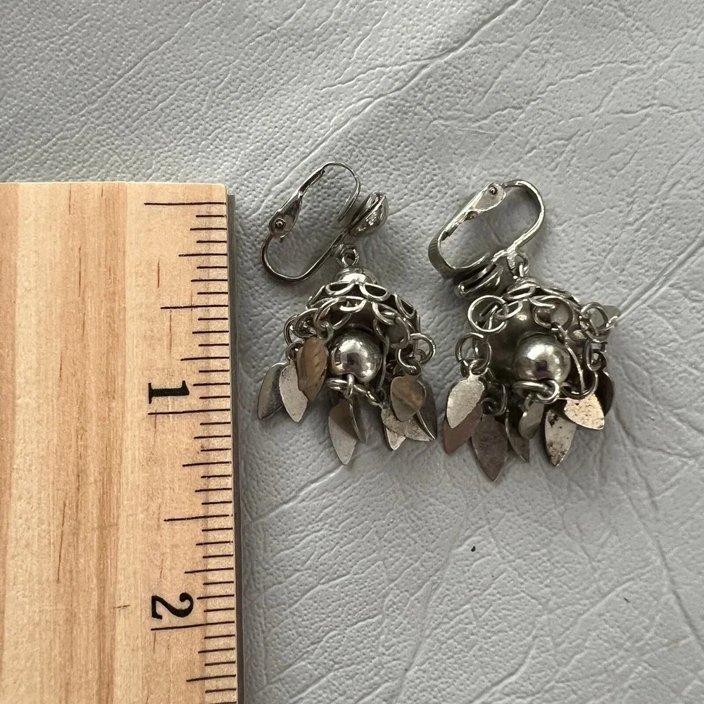 Vintage Clip On Chandelier Earrings Silver Tone Dangle Boho‎ Drop